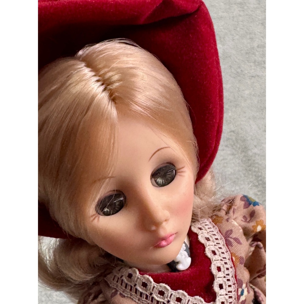 Effanbee Currier & Ives Life in the Country Vintage Doll Red Velvet Floral Dress